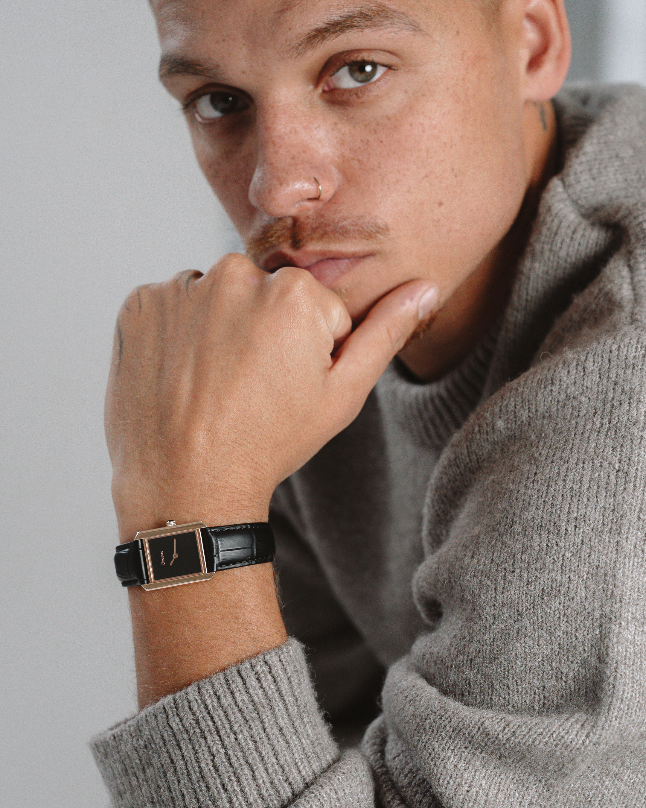 GUSTO - ROSE GOLD MIDNIGHT