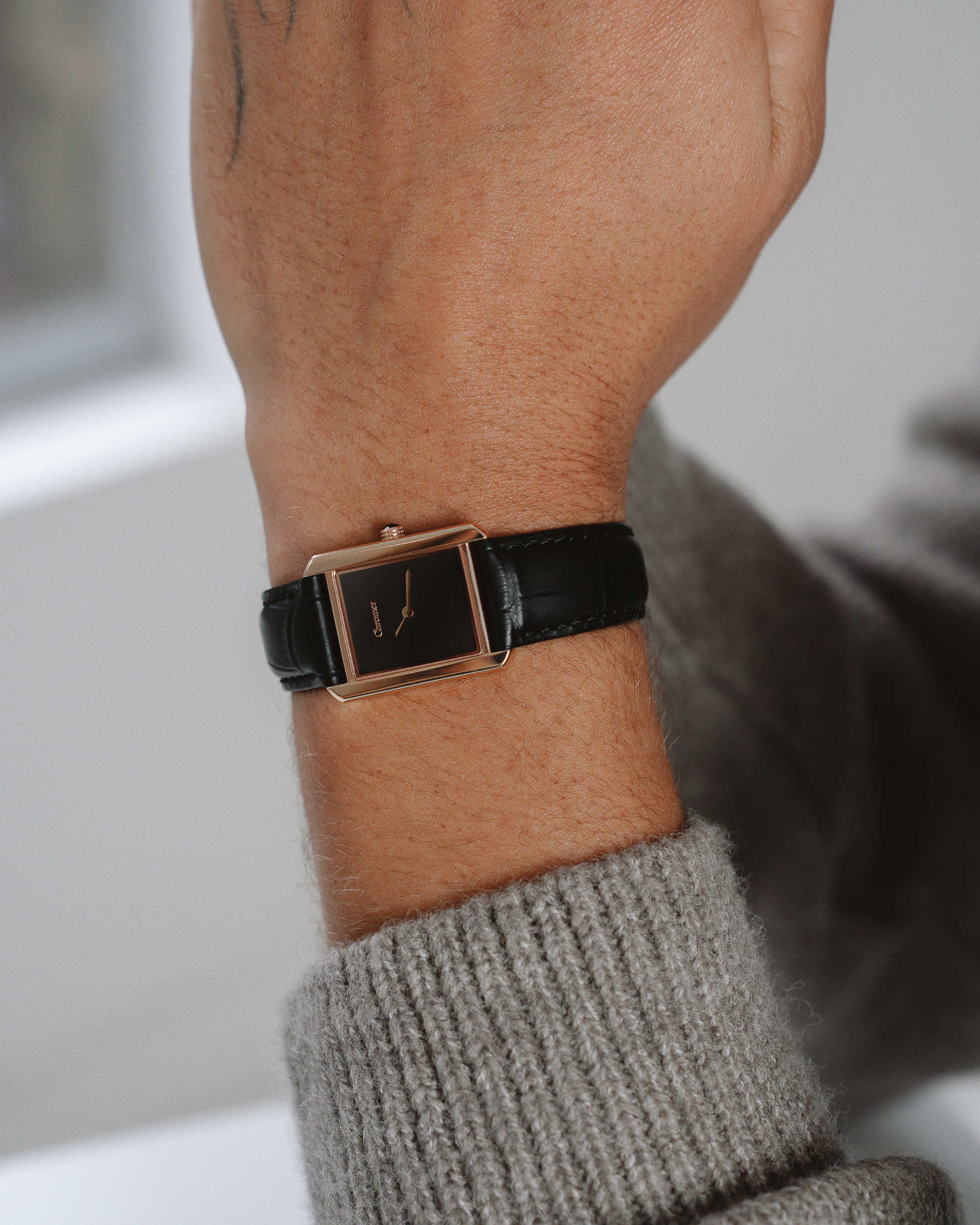 GUSTO - ROSE GOLD MIDNIGHT