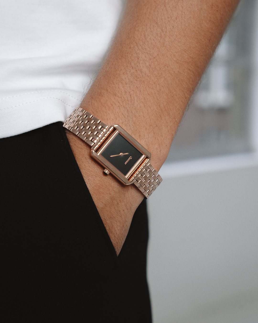 GUSTO - ROSE GOLD MIDNIGHT